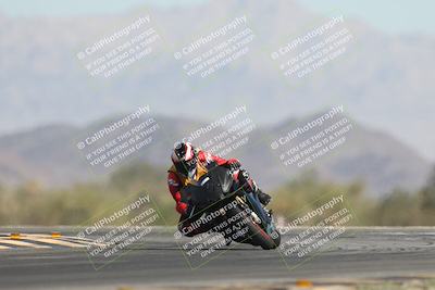 media/Oct-26-2025-Race Pace (Sun) [[c1447ca738]]/Non Verified (1st 20 Minutes of every Hour)/4-Turn 14 (1110am)/